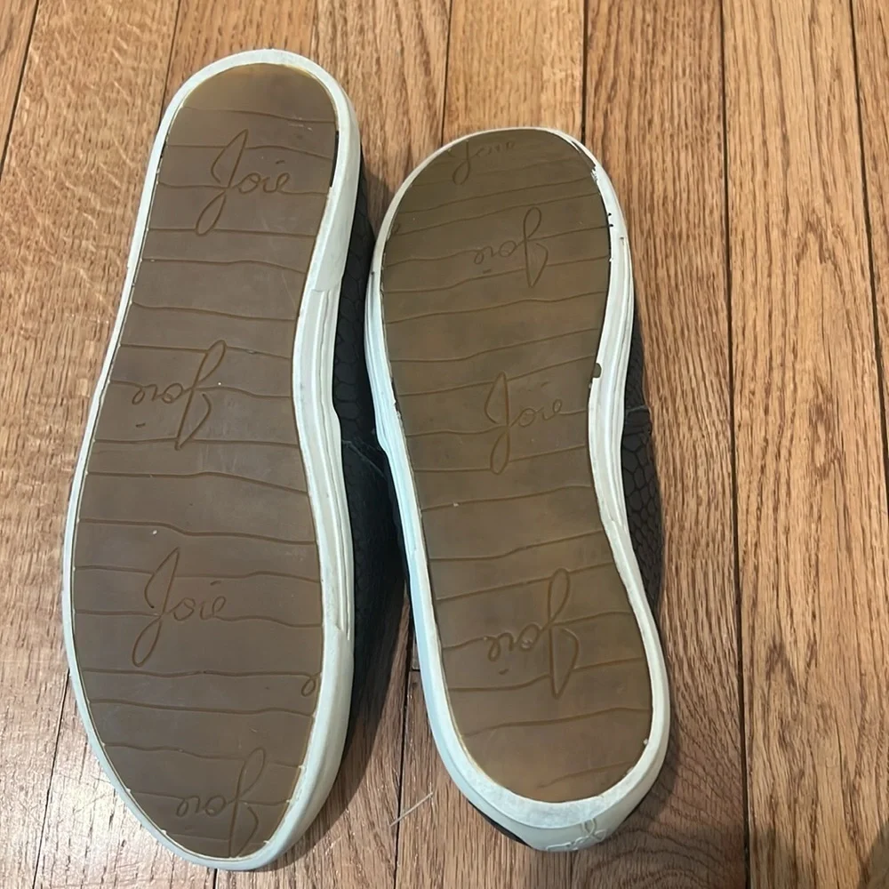 Joie slides size 39.5